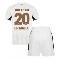 Billiga Bayer Leverkusen Alejandro Grimaldo #20 Barnkläder Borta fotbollskläder till baby 2024-25 Kortärmad (+ Korta byxor)